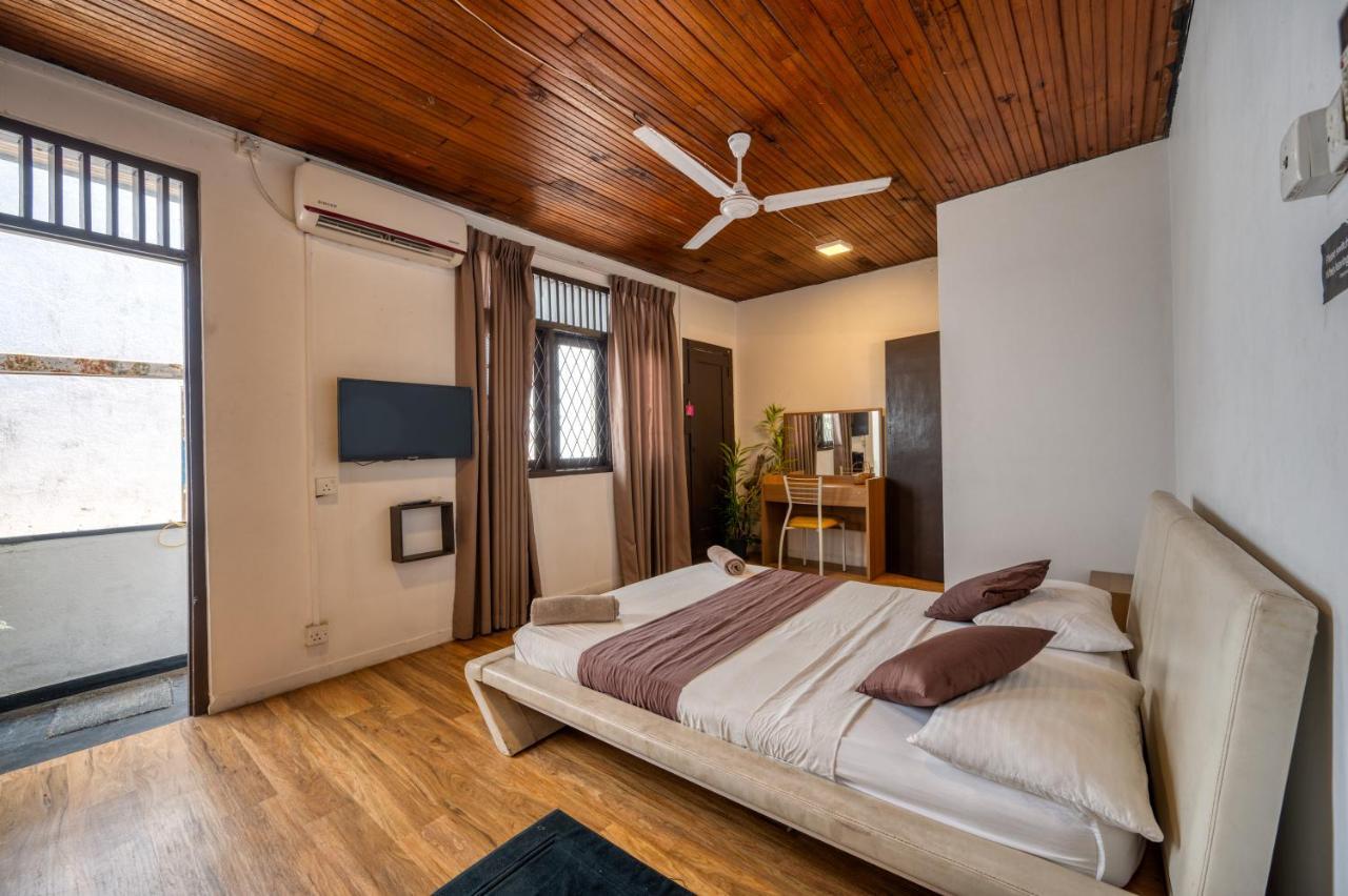 Deluxe Double Room with Shower